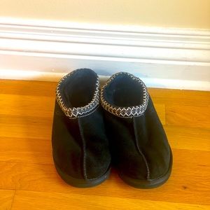 COPY - Ugh Tasman Mocasins